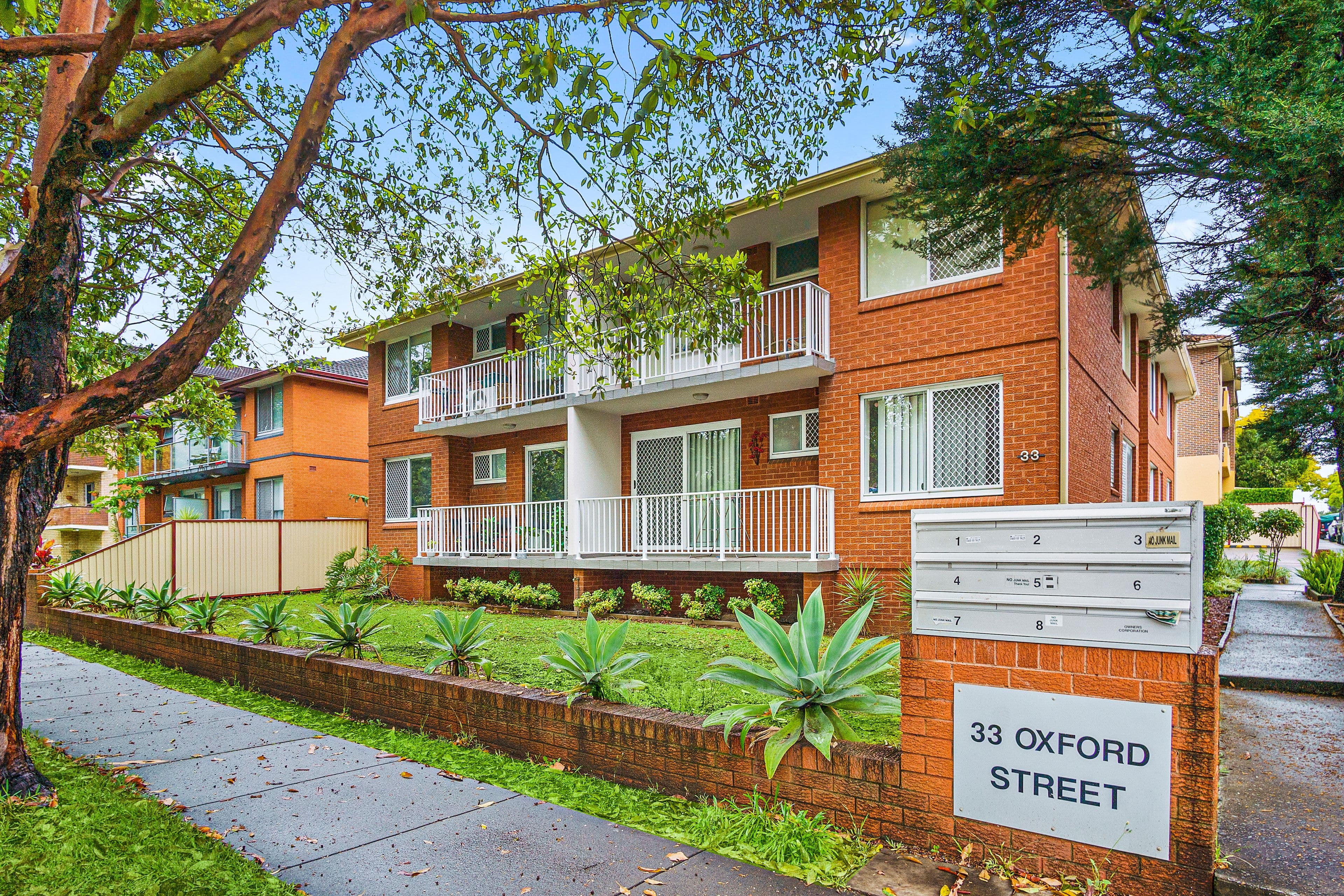 33 Oxford Street, Mortdale NSW 2223, Mortdale - Image 1