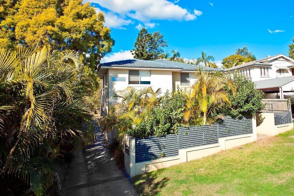 2 Biarra Street, Yeerongpilly QLD 4105, Yeerongpilly - Thumbnail 2