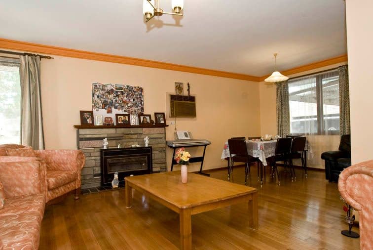 27 Sydney Road, BAYSWATER VIC 3153, Bayswater - Thumbnail 2