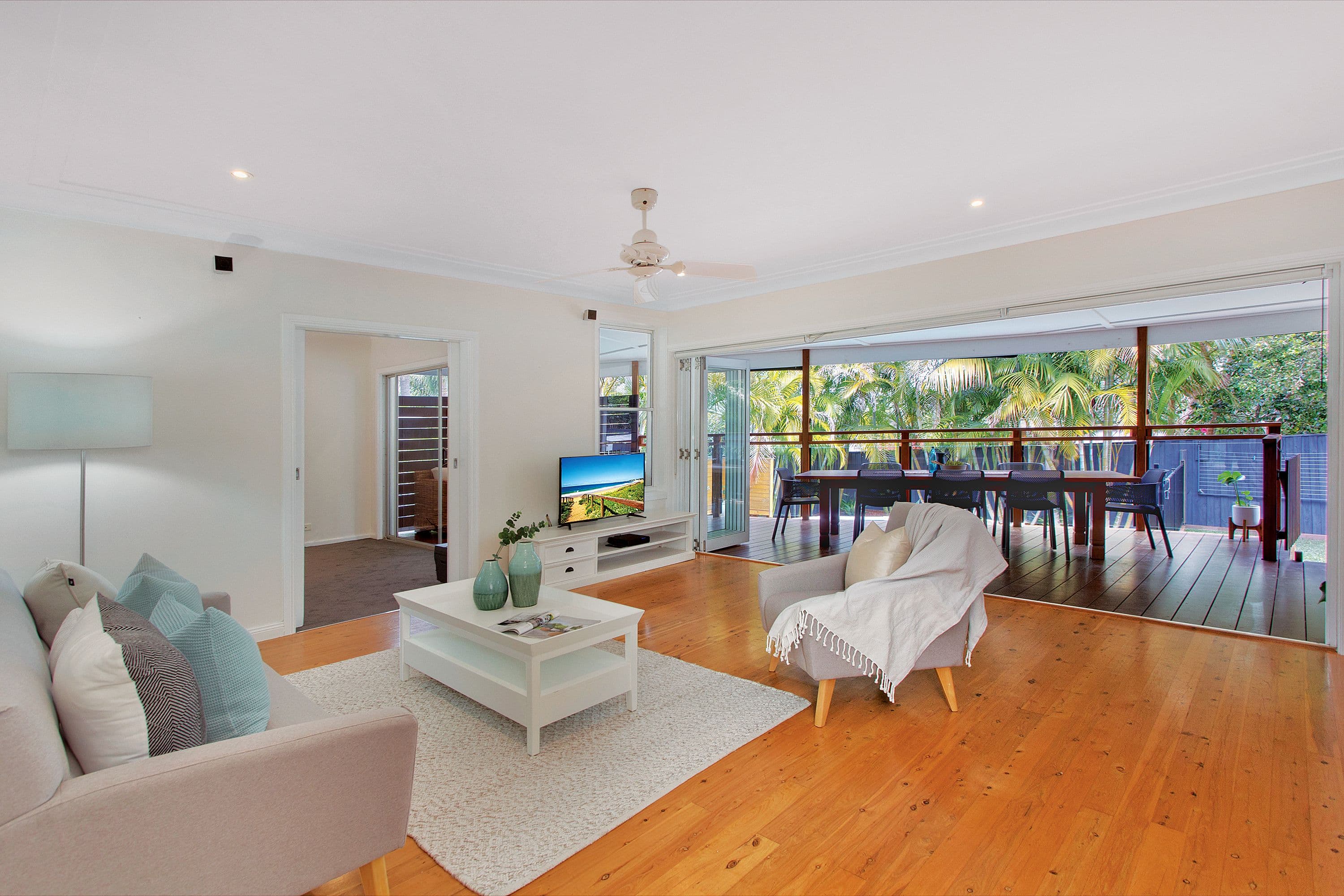 132 Powderworks Road, Elanora Heights - Thumbnail 2