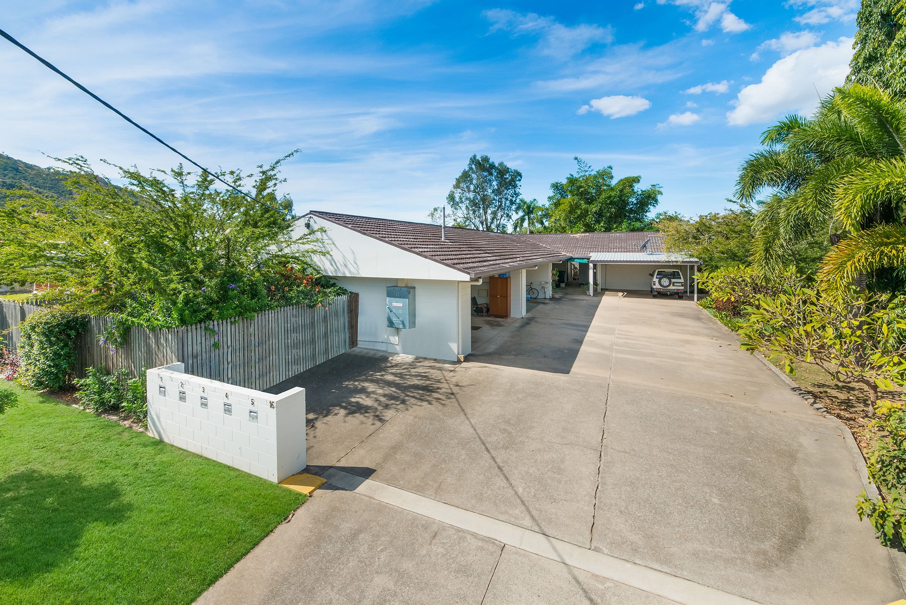 16 Vaughan Street, West End QLD 4810, West End - Image 1