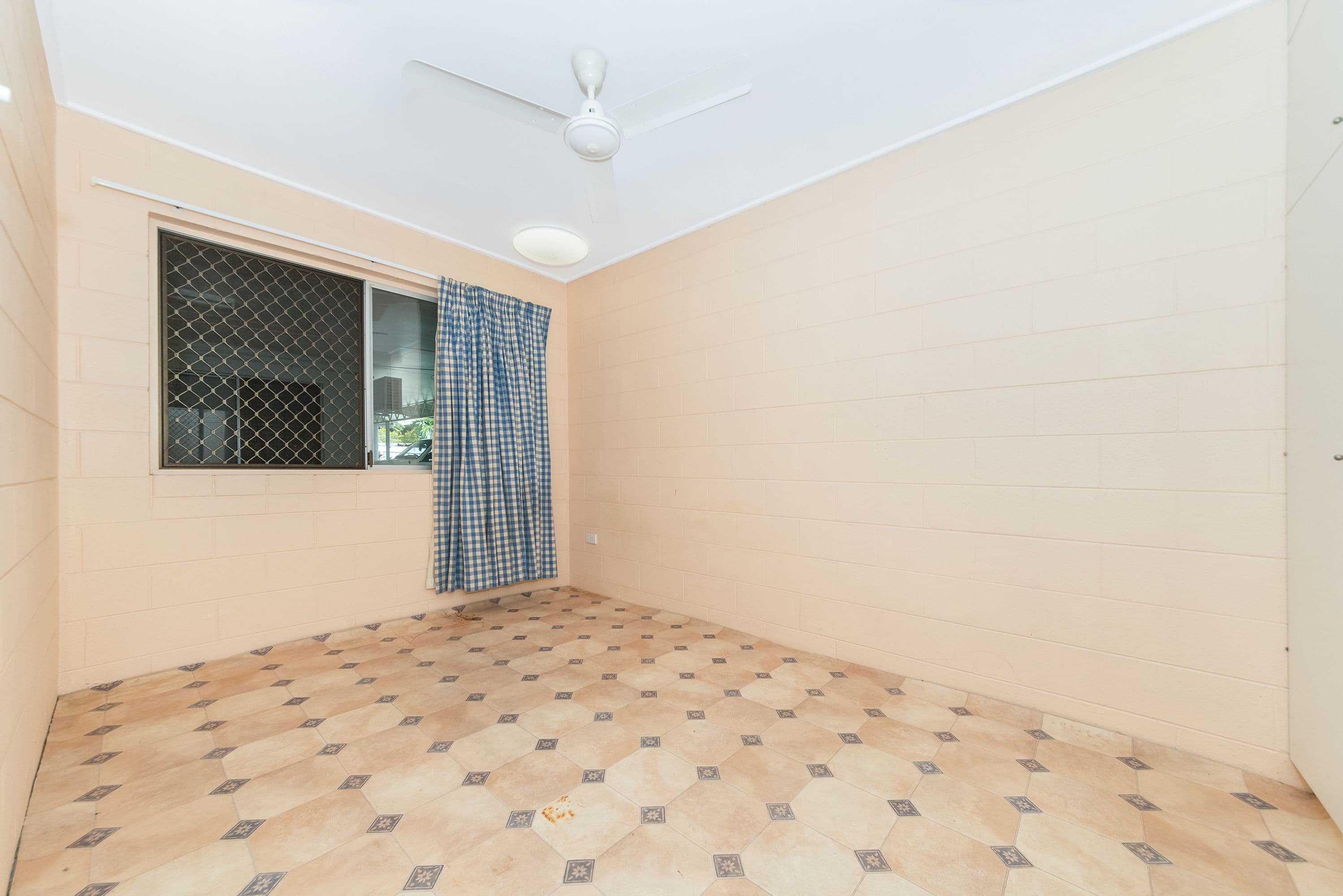 16 Vaughan Street, West End QLD 4810, West End - Thumbnail 5