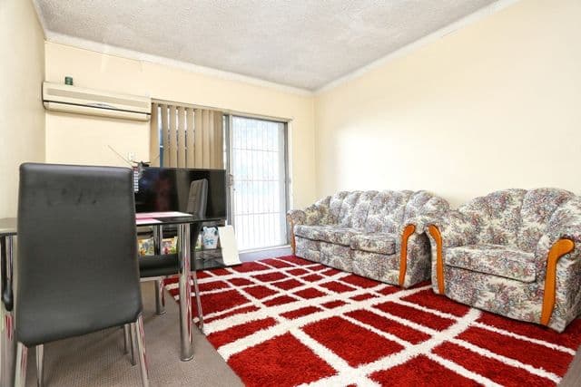 32 Pirie Street, Liverpool NSW 2170, Liverpool - Thumbnail 2