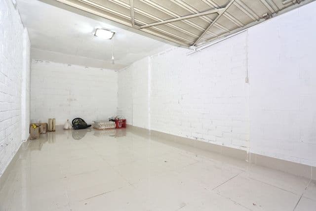 32 Pirie Street, Liverpool NSW 2170, Liverpool - Thumbnail 6