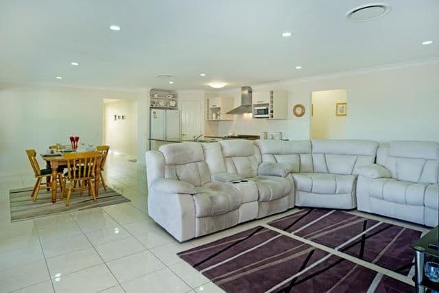 50 Macleay Circuit, UPPER COOMERA QLD 4209, Upper Coomera - Thumbnail 5
