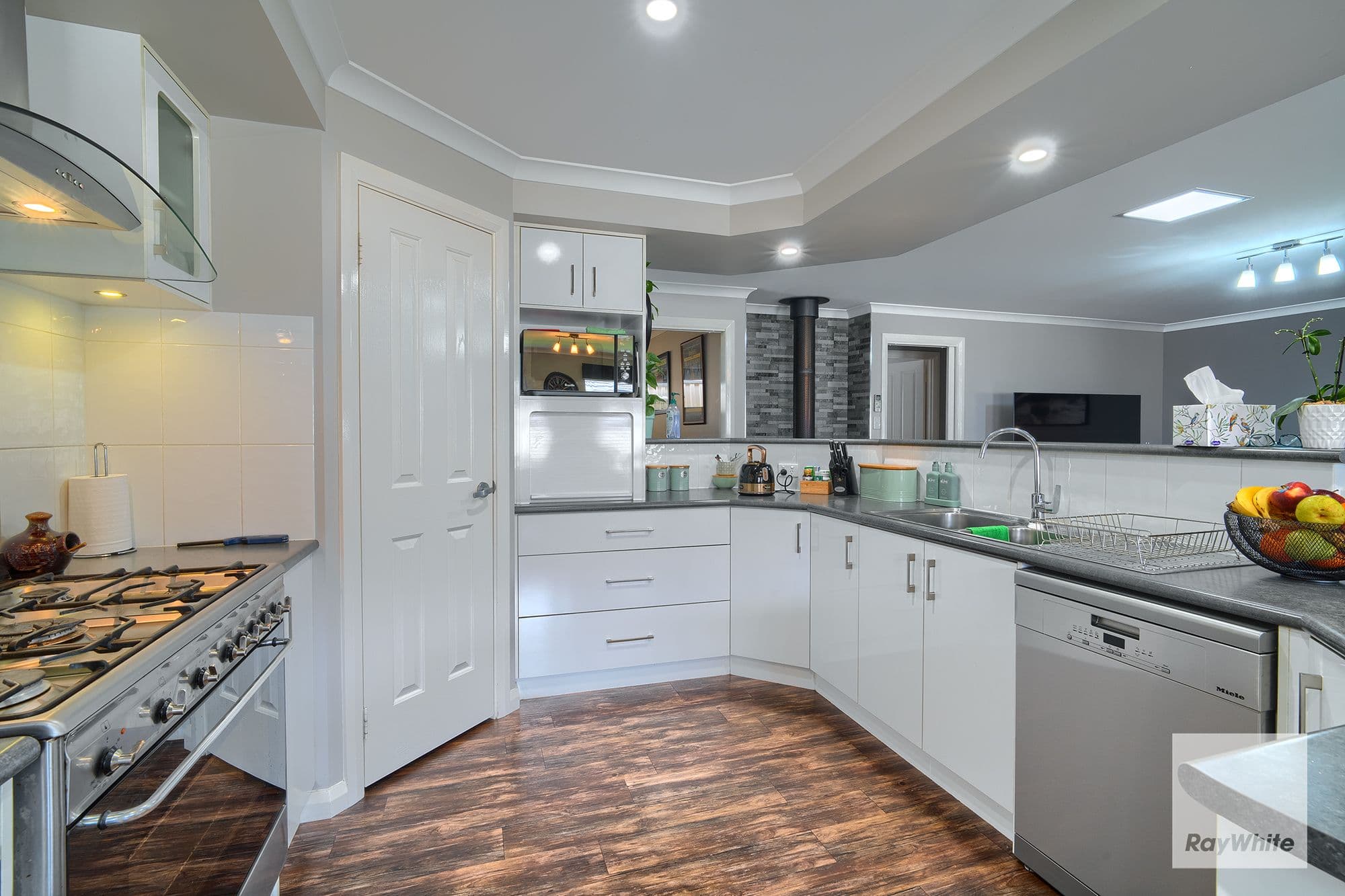 18 Elaray Way, Lange WA 6330, Lange - Thumbnail 2