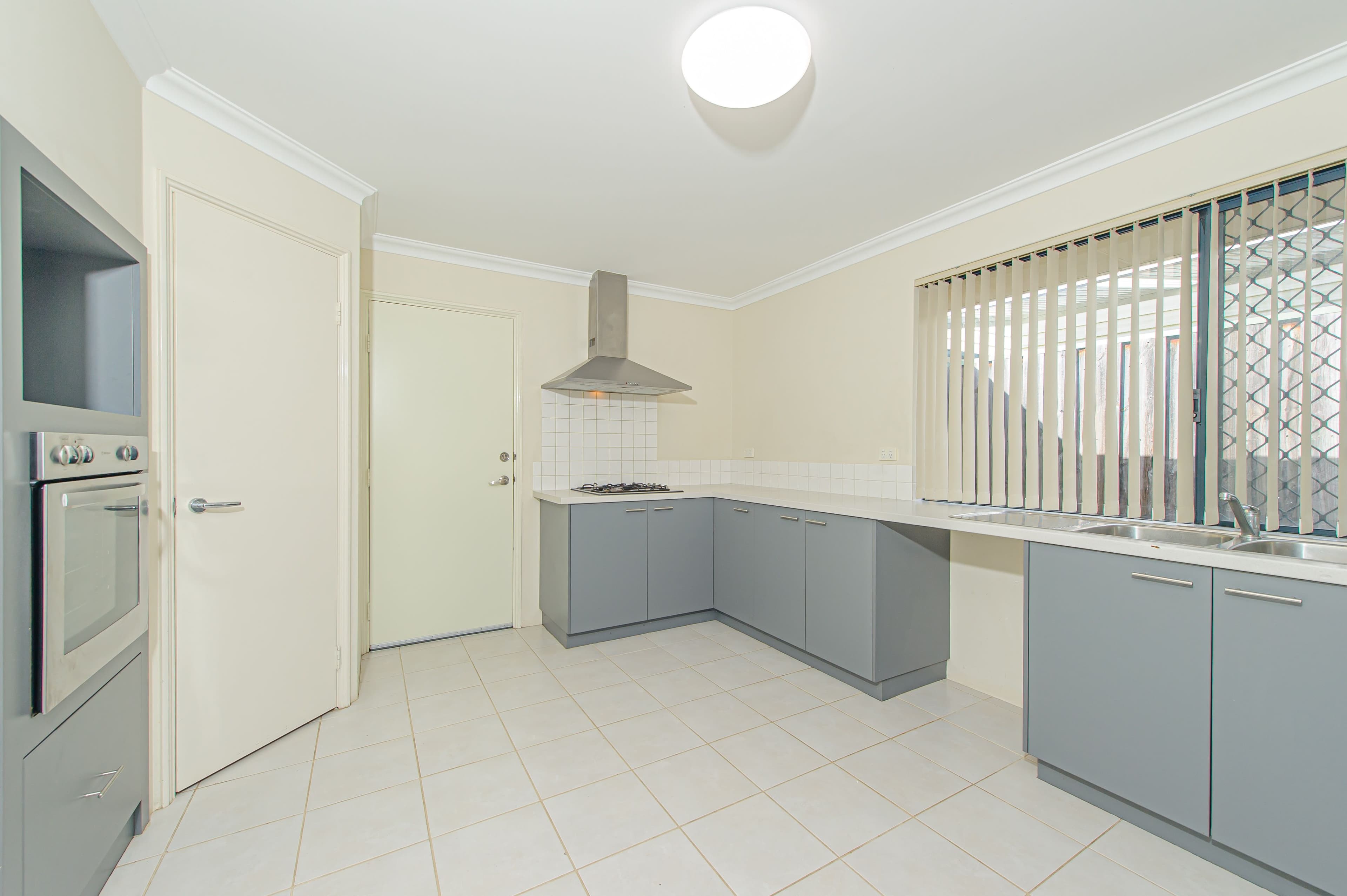 6 Jervis Drive, Ellenbrook WA 6069, Ellenbrook - Thumbnail 4