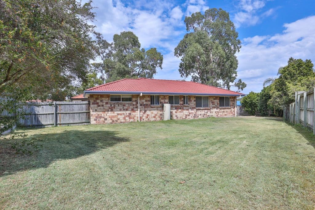 4 Goomburra Court, Forest Lake QLD 4078, Forest Lake - Image 1