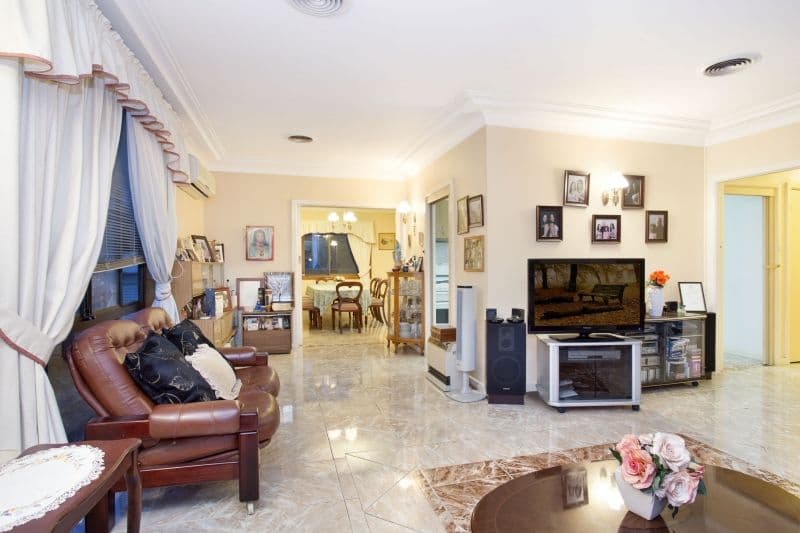 34 Reserve Road, CASULA NSW 2170, Casula - Thumbnail 2