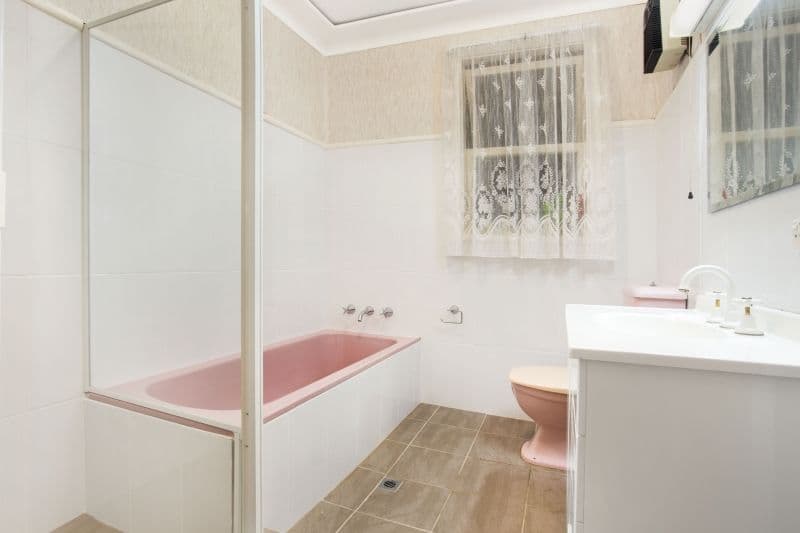 34 Reserve Road, CASULA NSW 2170, Casula - Thumbnail 5