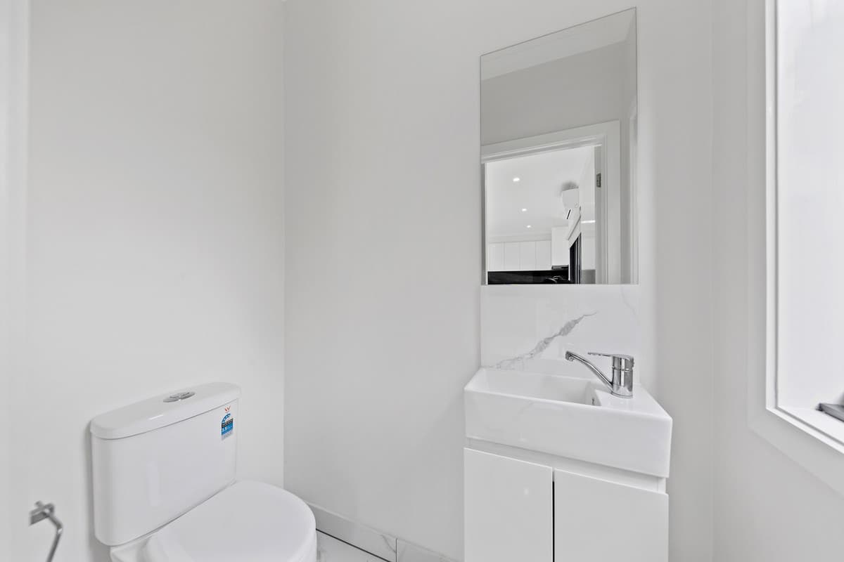 2 / 53 Loch Street, Cranbourne VIC 3977, Cranbourne - Thumbnail 7