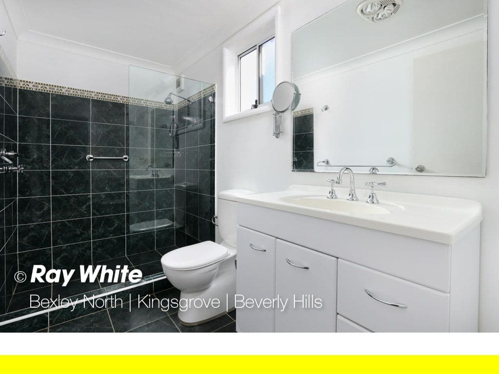 1 Maryl Avenue, Roselands - Thumbnail 6
