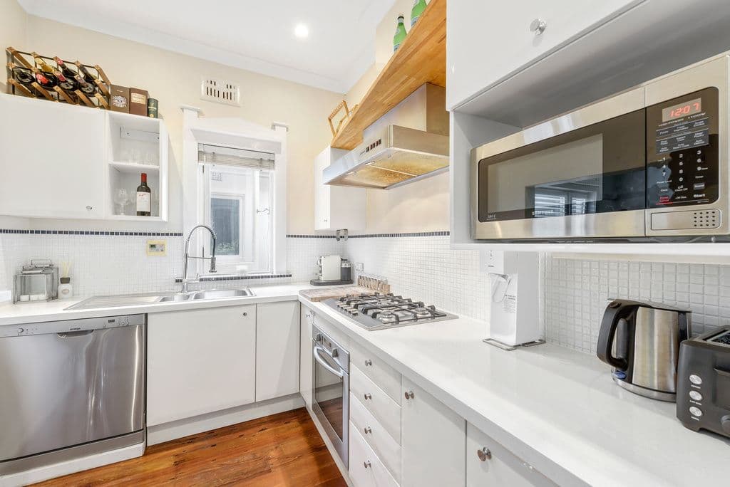 84 Beach Road, Bondi Beach NSW 2026, Bondi Beach - Thumbnail 2