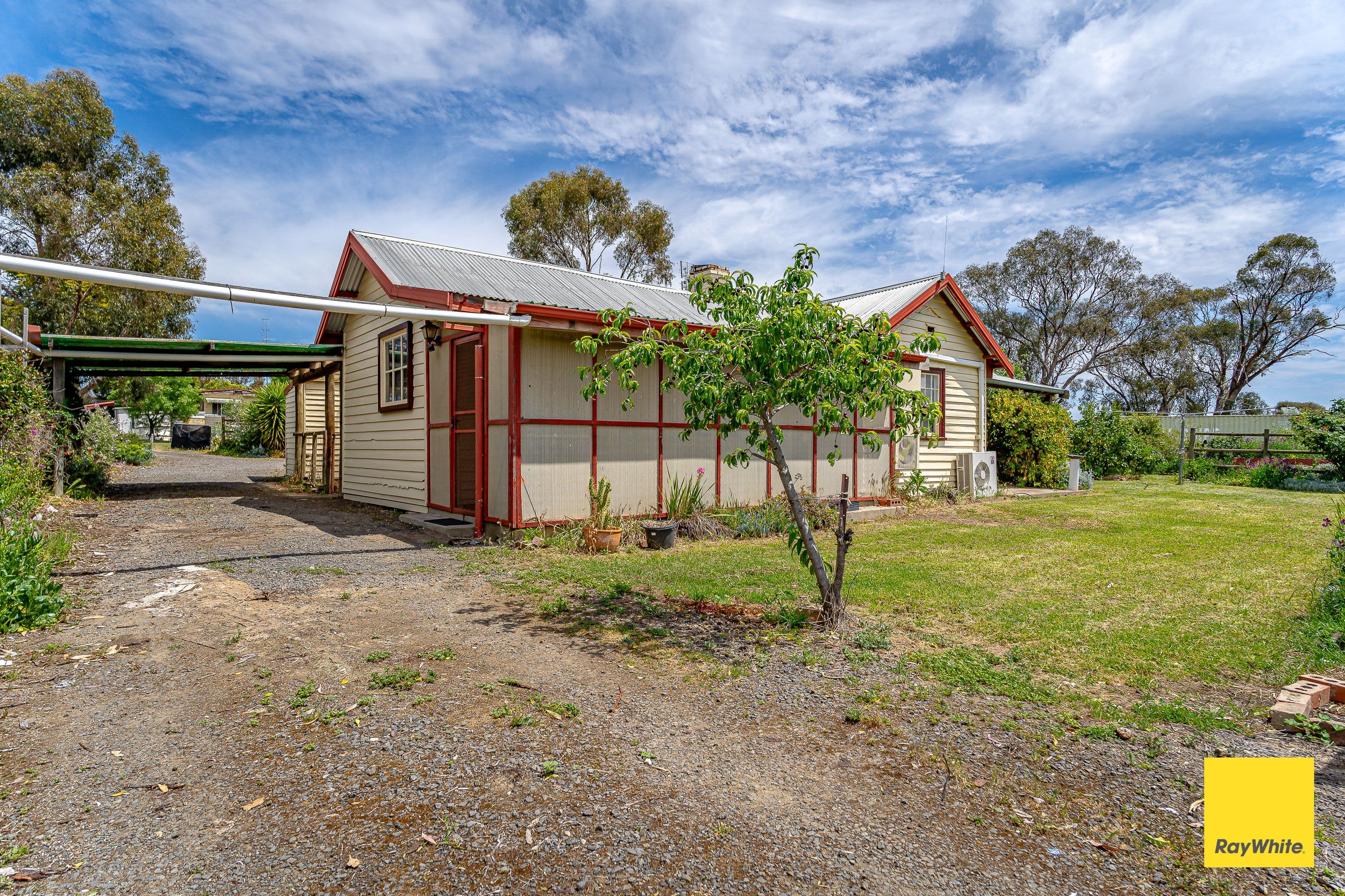 9 Railway Court, Knowsley VIC 3523, Knowsley - Thumbnail 2