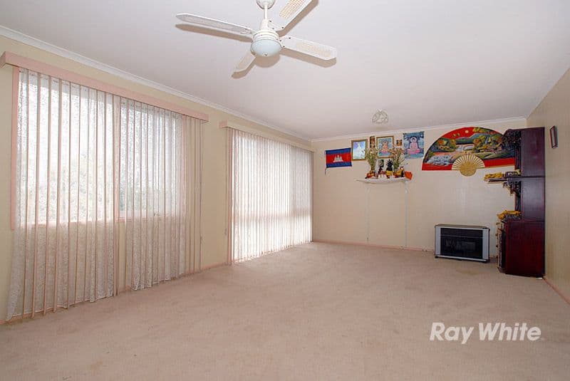 17a  Halton Road, DANDENONG NORTH VIC 3175, Dandenong North - Thumbnail 7