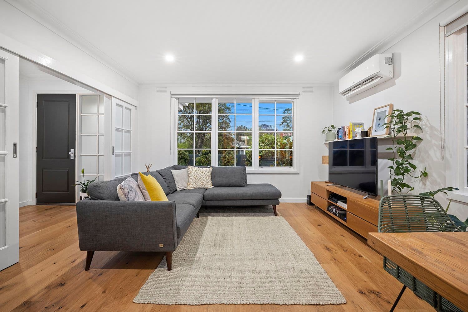 18 Crawford Street, Cheltenham VIC 3192, Cheltenham - Thumbnail 3