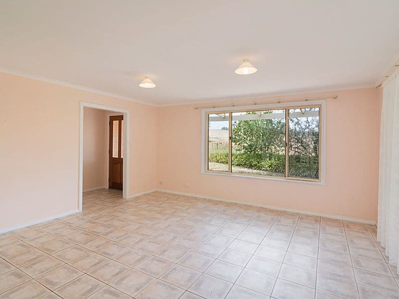 13 Pulleine Road, NAIRNE SA 5252, Nairne - Thumbnail 2