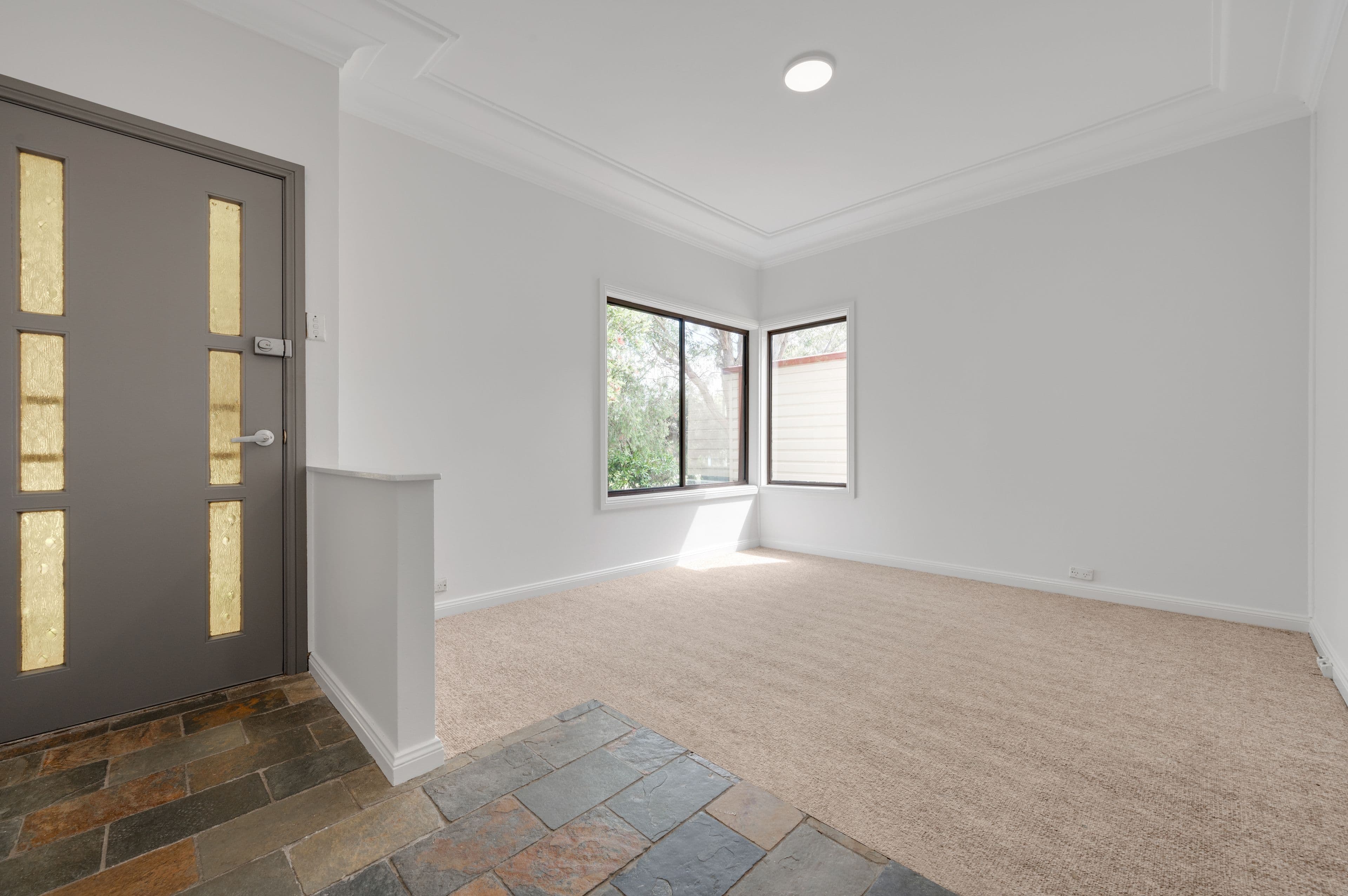 76 Macquarie Avenue, Campbelltown NSW 2560, Campbelltown - Thumbnail 3