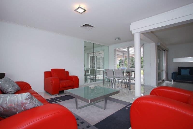 108 John Fawkner Drive, ENDEAVOUR HILLS VIC 3802, Endeavour Hills - Thumbnail 3