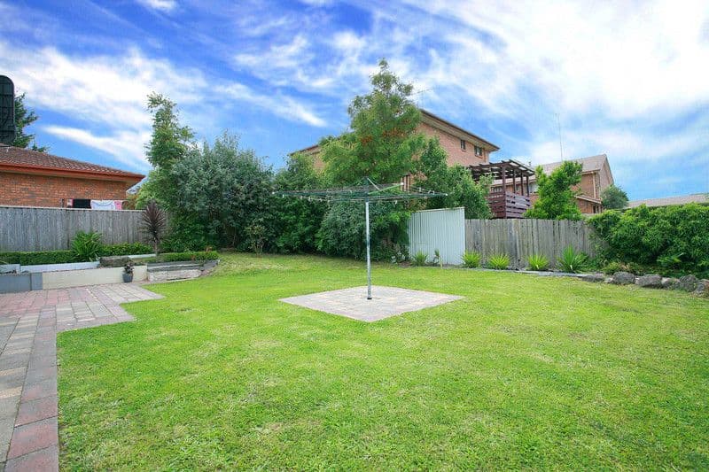 108 John Fawkner Drive, ENDEAVOUR HILLS VIC 3802, Endeavour Hills - Thumbnail 5