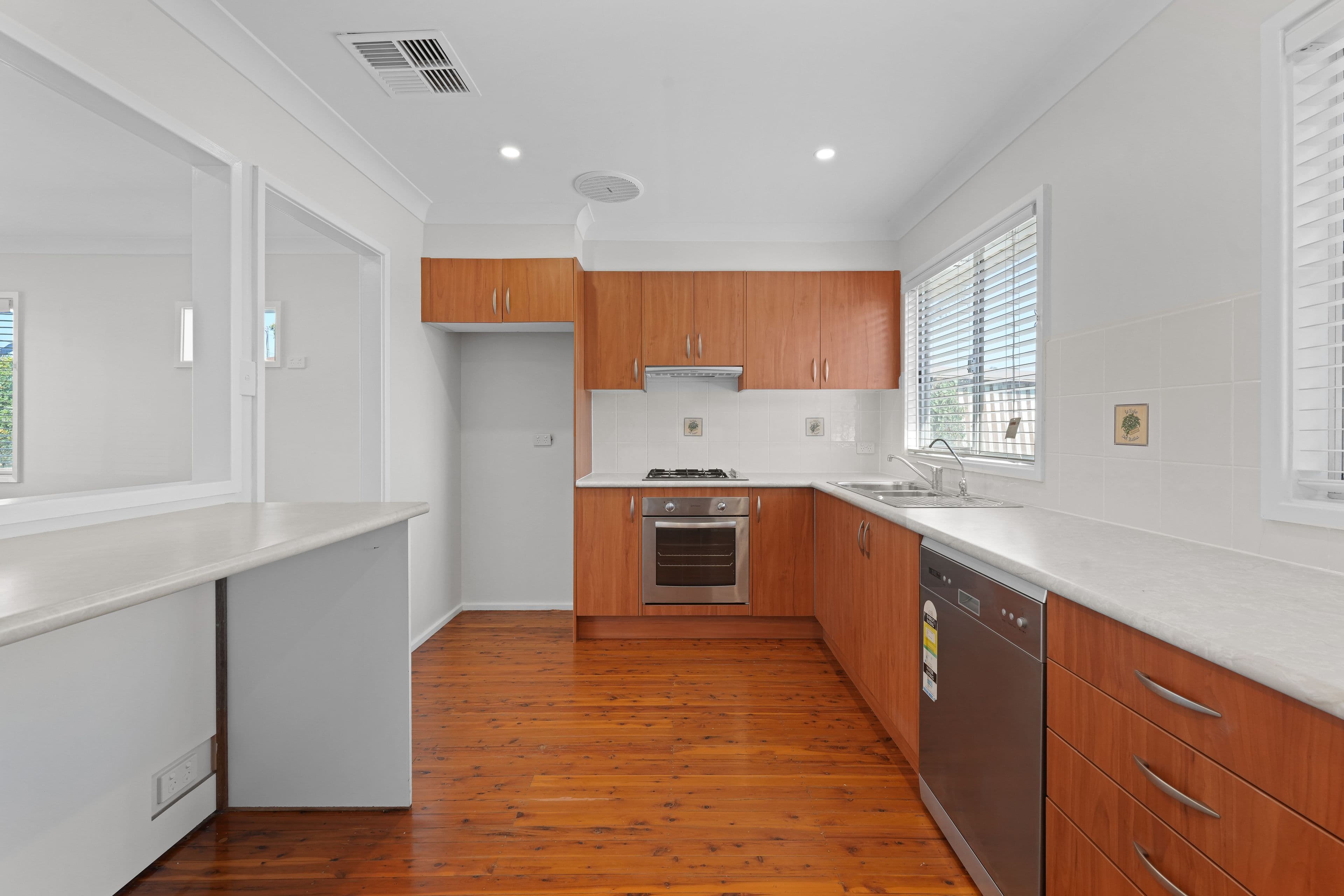97 Barlow Street, Cambridge Park NSW 2747, Cambridge Park - Thumbnail 5