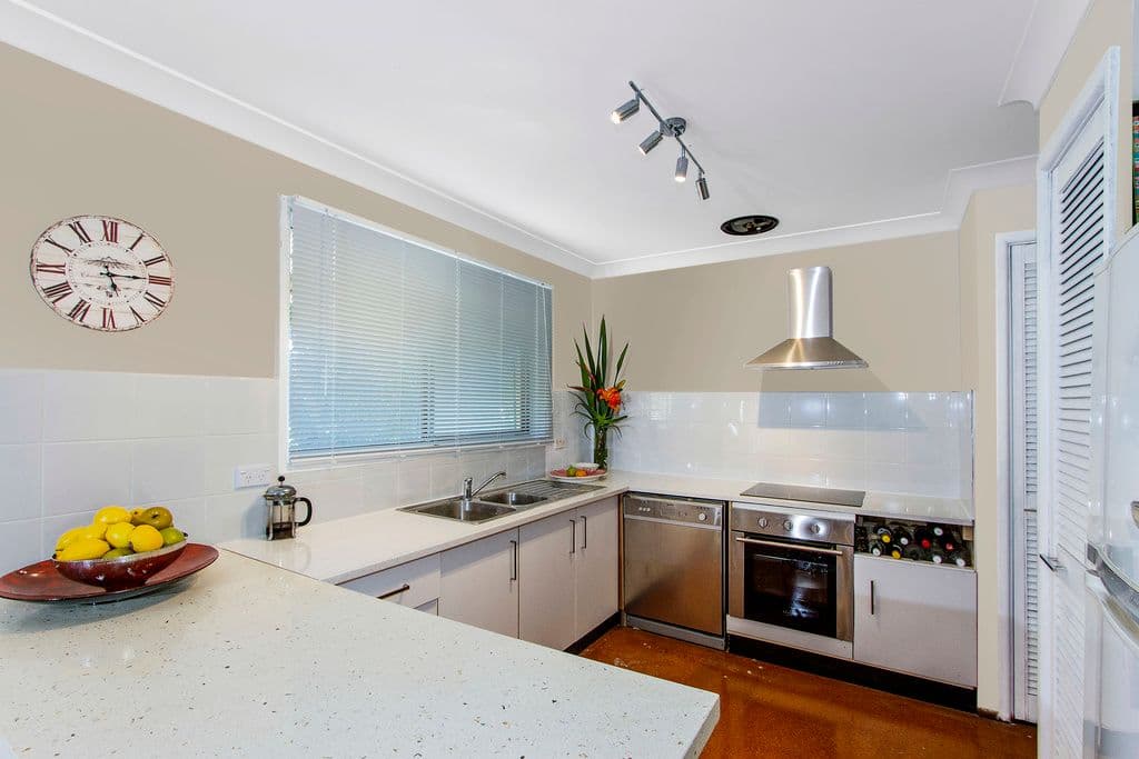 9 Alanna Street, Terrigal NSW 2260, Terrigal - Thumbnail 3
