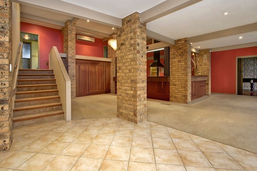 19 Caithness Crescent, GLEN WAVERLEY VIC 3150, Glen Waverley - Thumbnail 2