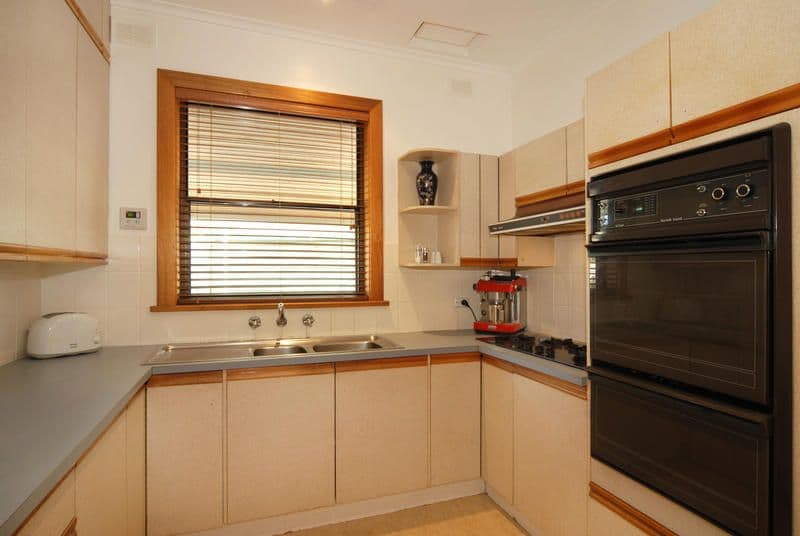 19  Laurel Avenue, CAMPBELLTOWN SA 5074, Campbelltown - Thumbnail 2
