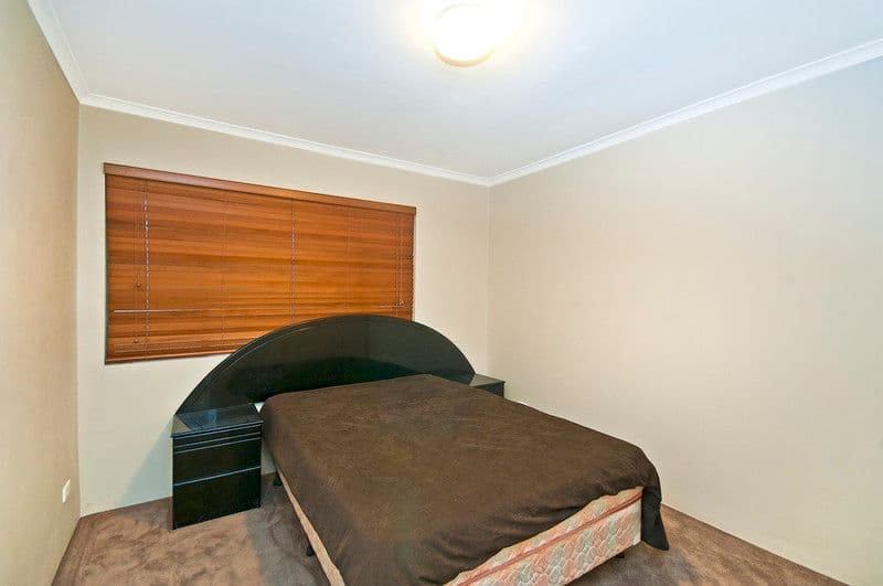 7 Lind Avenue, PALM BEACH QLD 4221, Palm Beach - Thumbnail 7