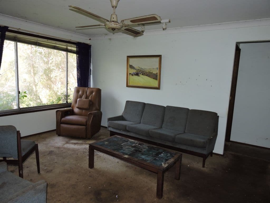 24 Calantha Drive, WYOMING NSW 2250, Wyoming - Thumbnail 5