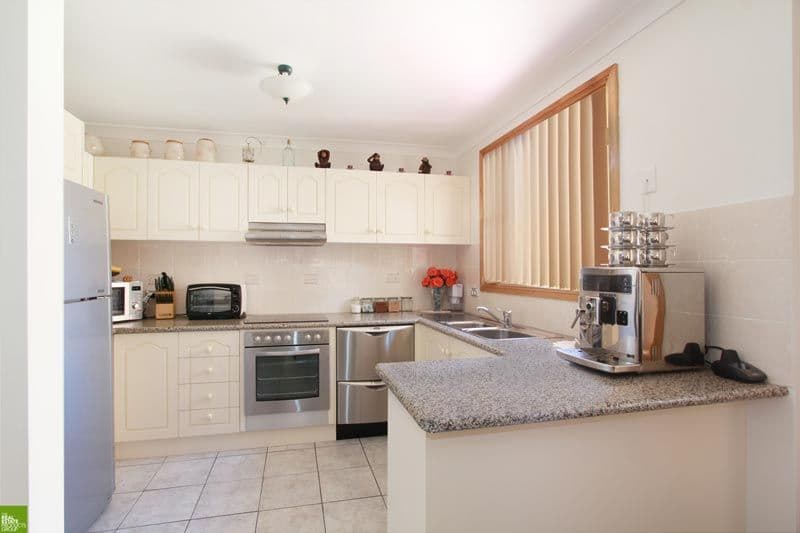 66 Peterborough Avenue, LAKE ILLAWARRA NSW 2528, Lake Illawarra - Thumbnail 2