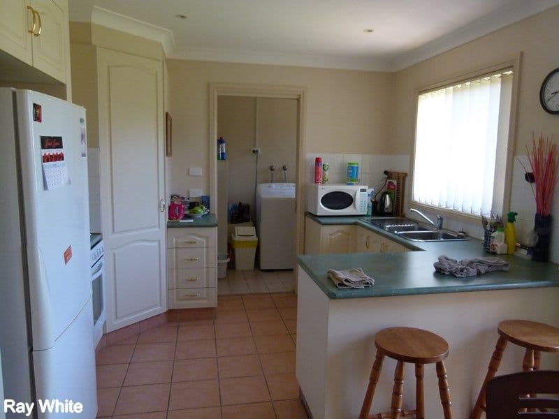 1 Powter Street, FORBES NSW 2871, Forbes - Thumbnail 3