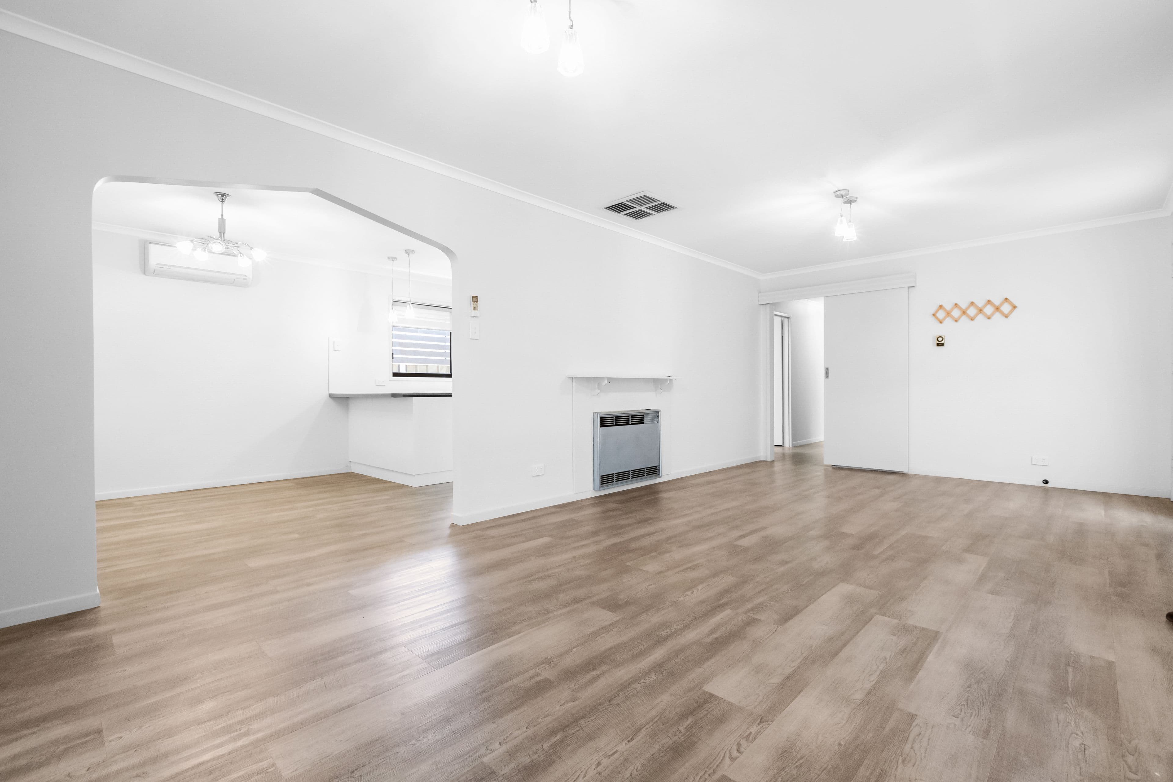 57 Ontario Avenue, Mildura VIC 3500, Mildura - Thumbnail 6