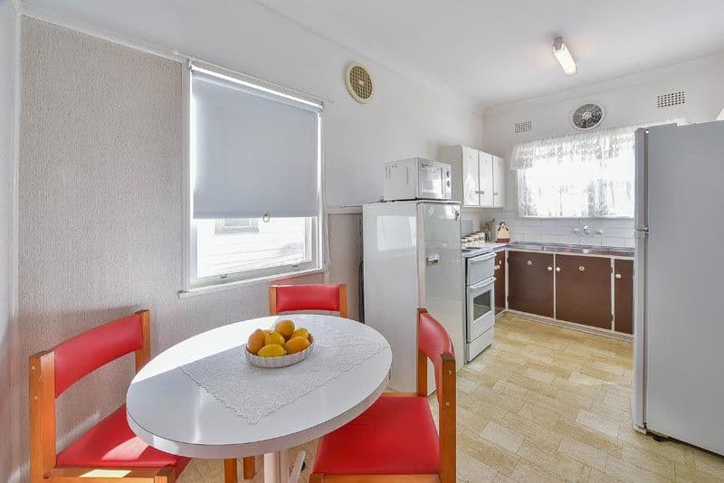 24 Bocking Avenue, Campbelltown NSW 2560, Campbelltown - Thumbnail 4