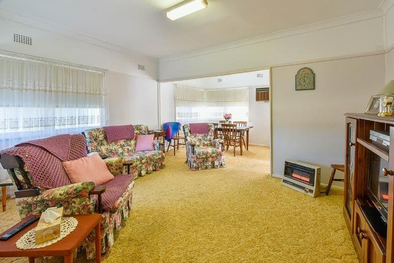 24 Bocking Avenue, Campbelltown NSW 2560, Campbelltown - Thumbnail 5