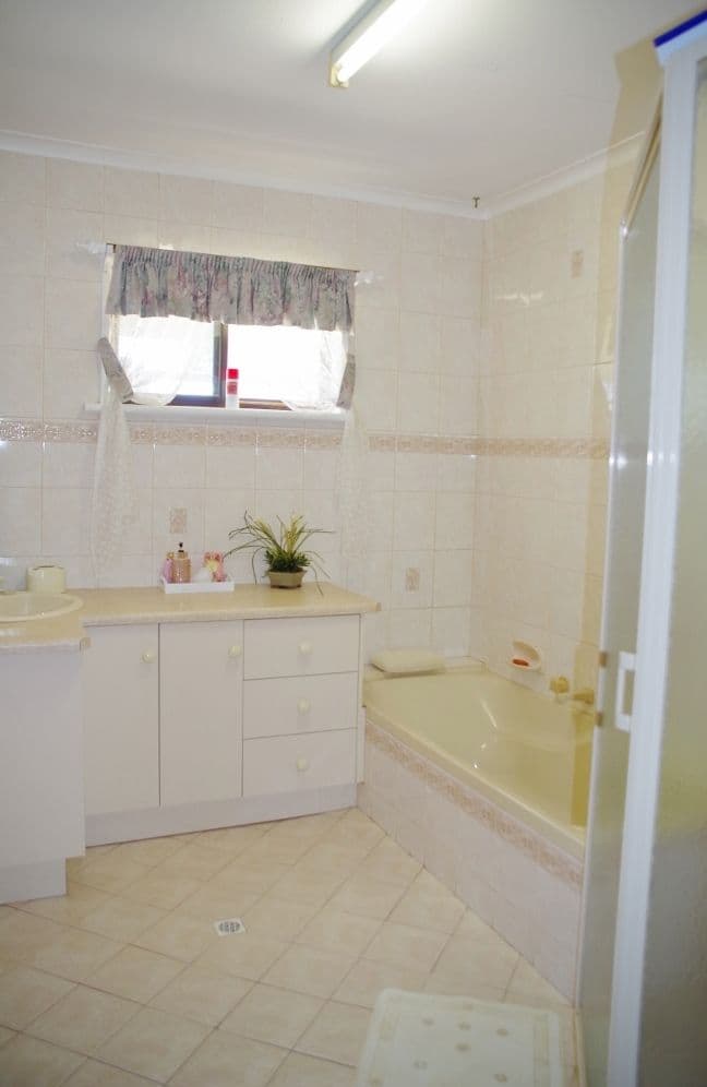 85 Twentythird Street, Renmark SA 5341, Renmark - Thumbnail 7