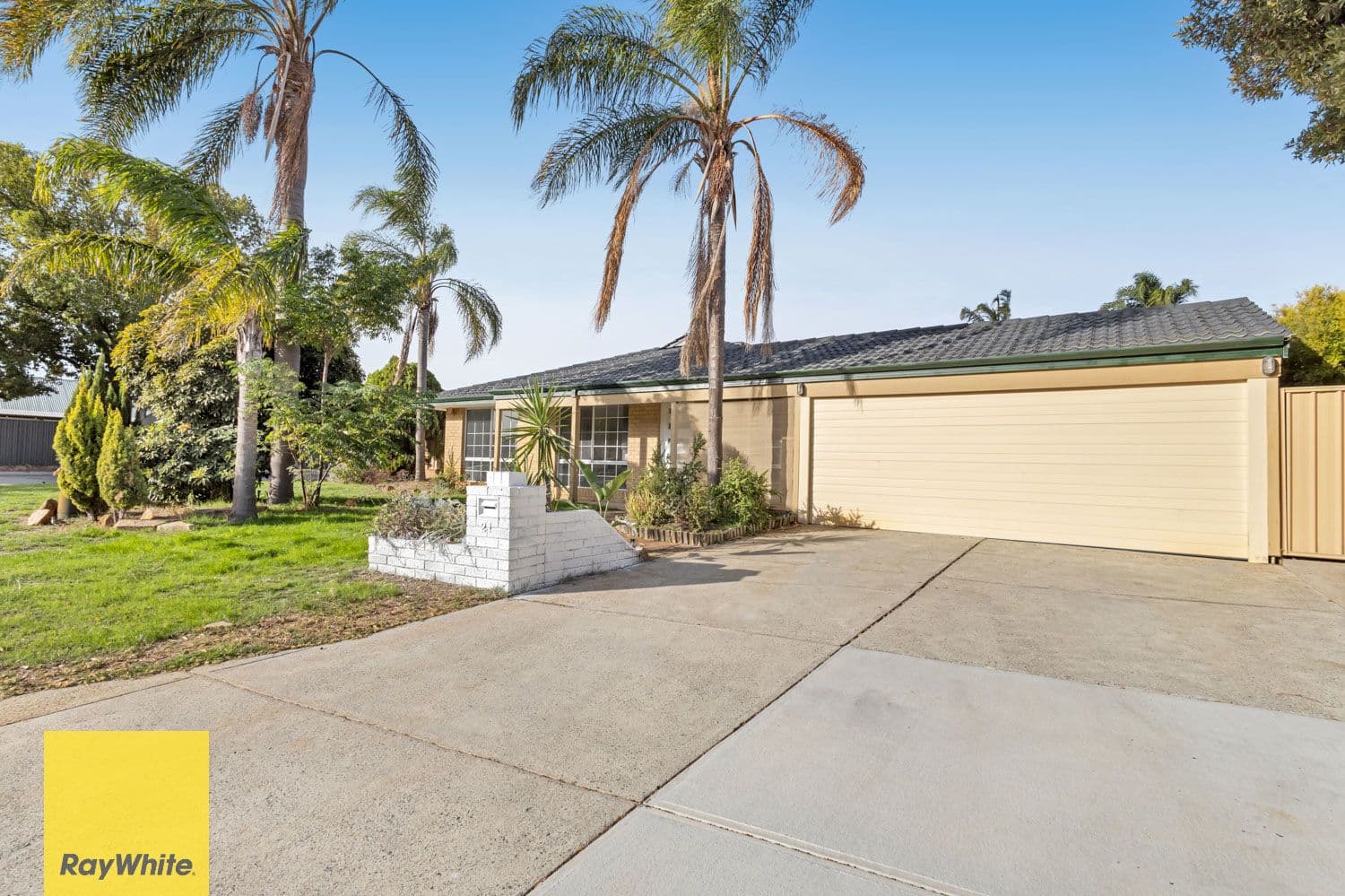 21 Winchester Place, Ballajura WA 6066, Ballajura - Thumbnail 2