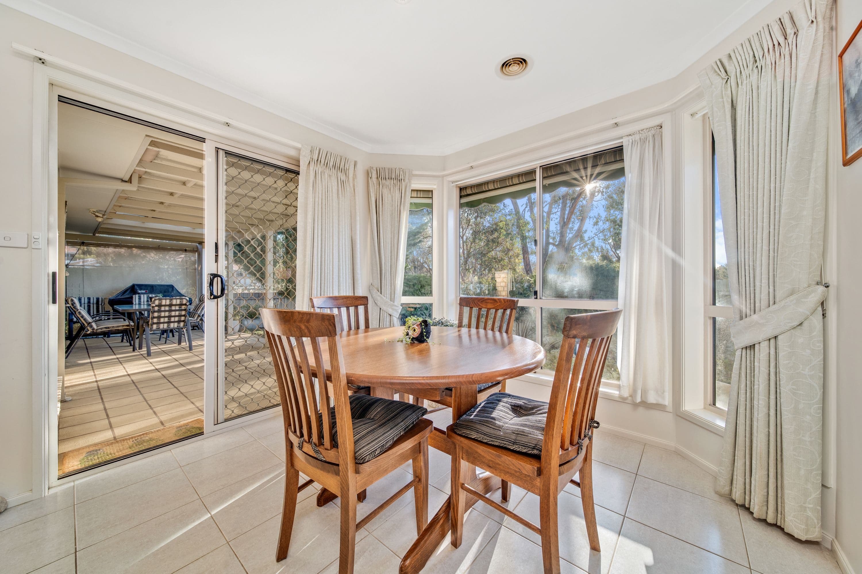35 Oxenham Circuit, Gordon ACT 2906, Gordon - Thumbnail 5