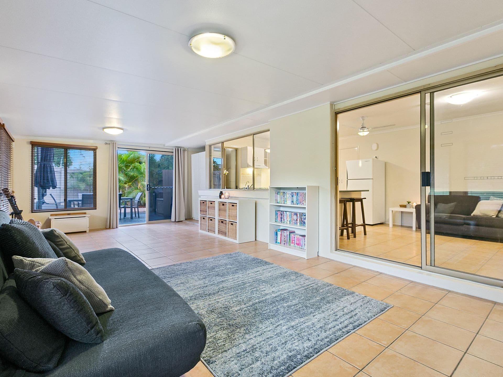 6 Nardie Street, Eight Mile Plains QLD 4113, Eight Mile Plains - Thumbnail 3