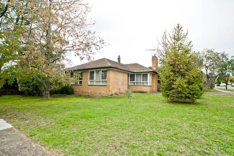 27 Monterey Avenue, GLEN WAVERLEY VIC 3150, Glen Waverley - Image 1
