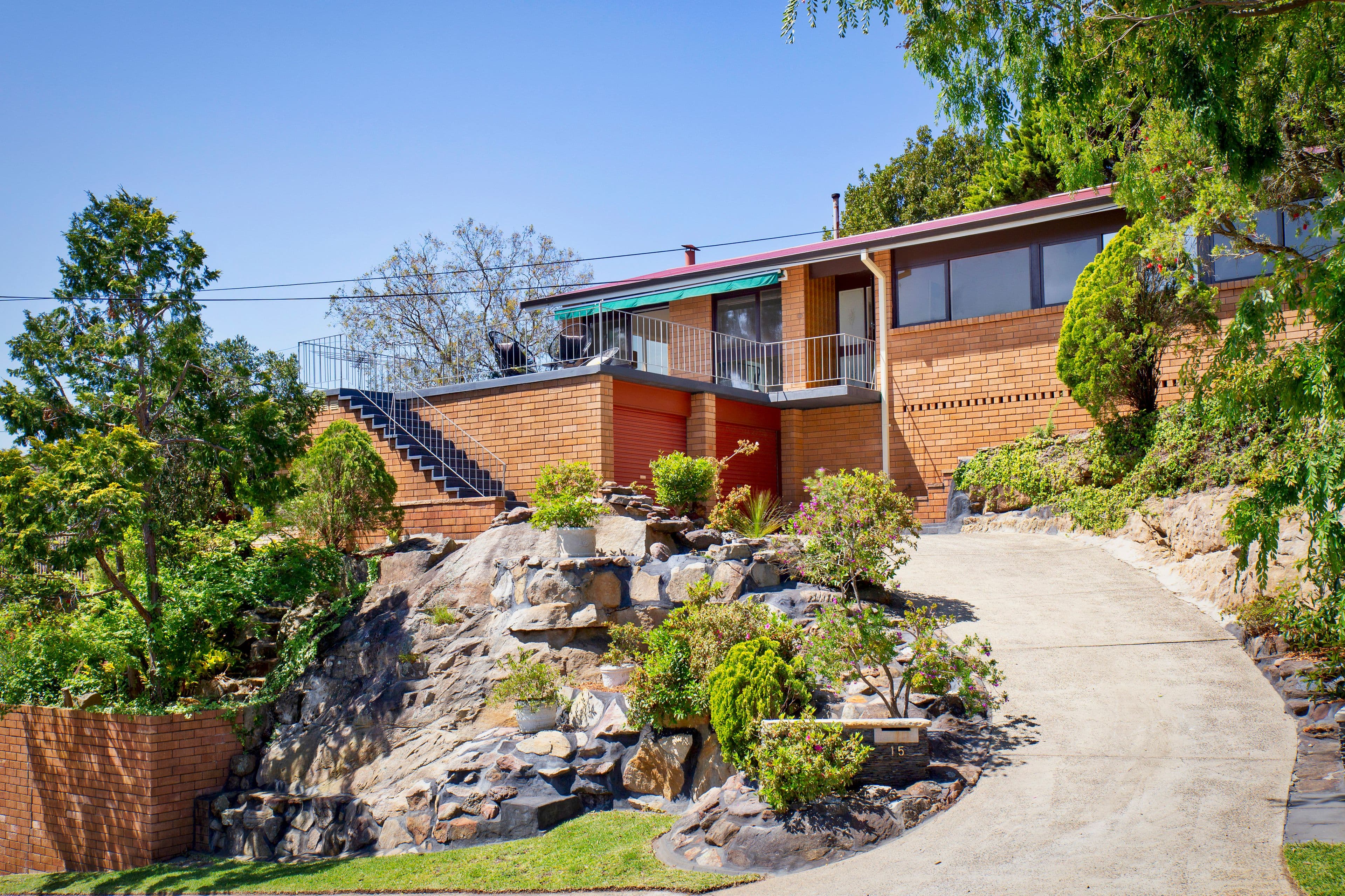 15 Lincoln Crescent, Bonnet Bay - Image 1
