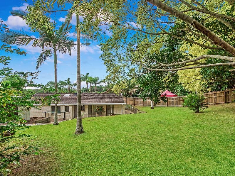 21 Indooroopilly Court, Robina QLD 4226, Robina - Thumbnail 2