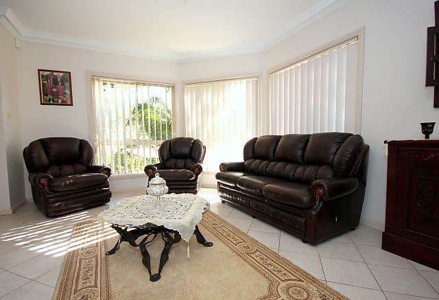 27 Worland Street, YAGOONA NSW 2199, Yagoona - Thumbnail 2