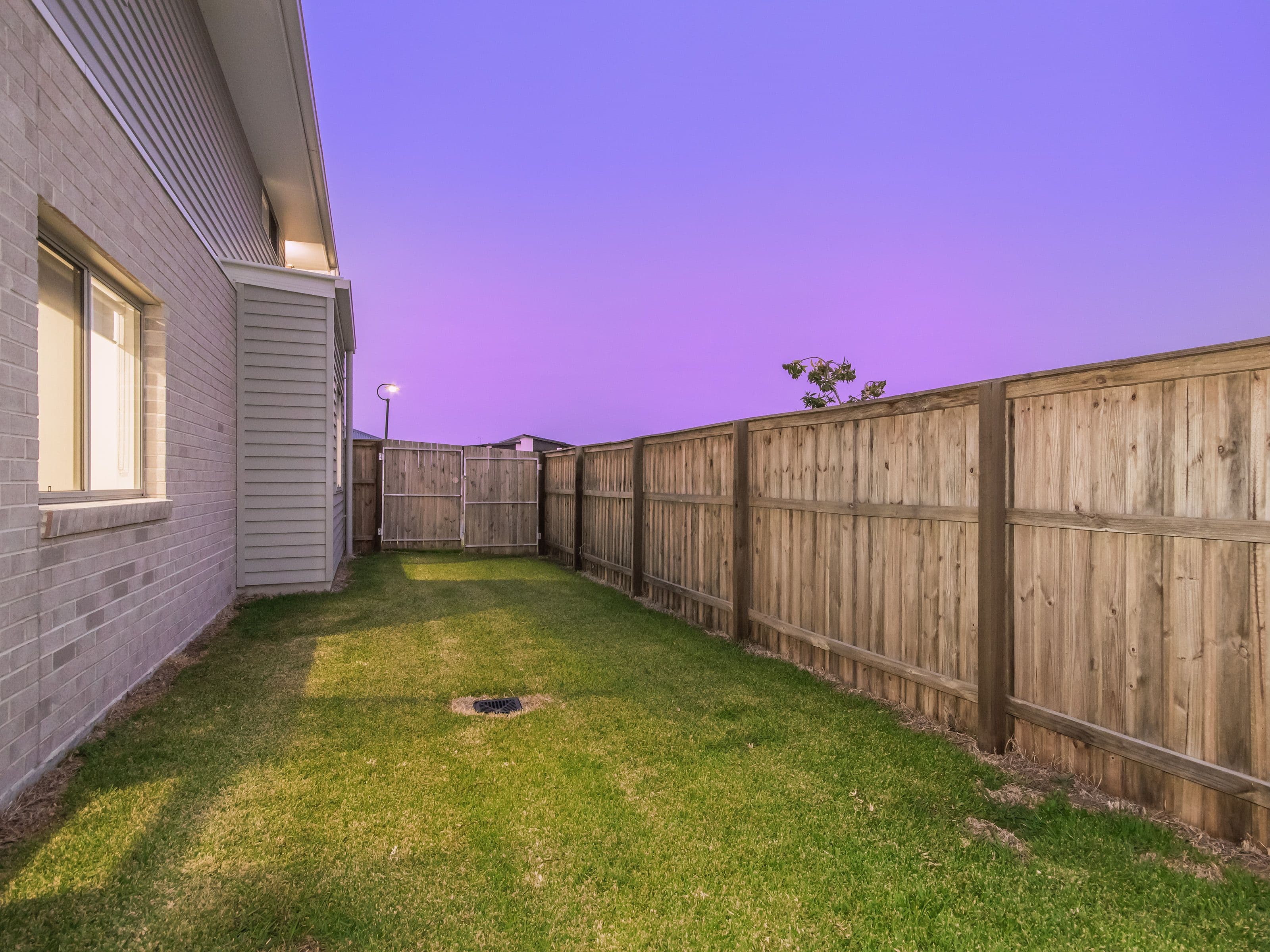 2 Oxenford Place, Oxenford QLD 4210, Oxenford - Thumbnail 3