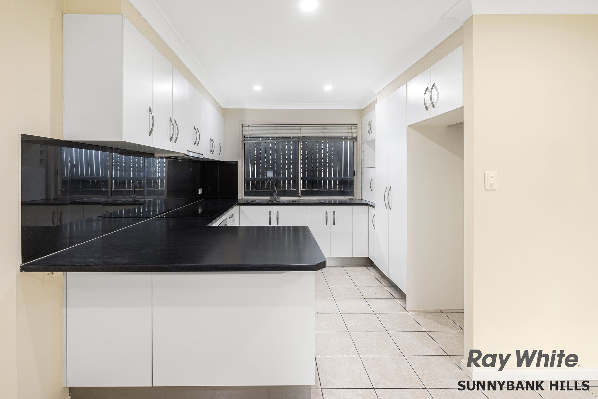 26 Timaru Crescent, Eight Mile Plains QLD 4113, Eight Mile Plains - Thumbnail 6
