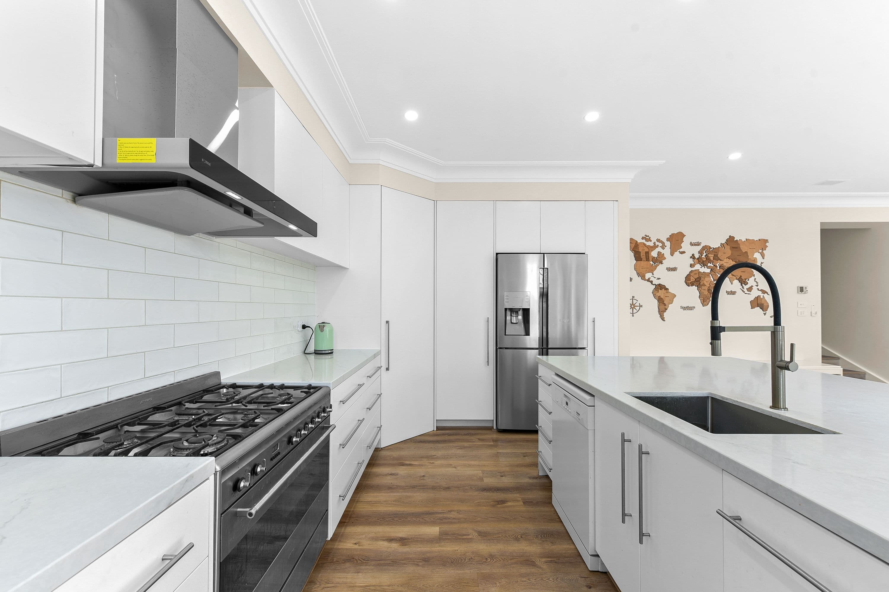4 Murra Street, Burwood VIC 3125, Burwood - Thumbnail 8