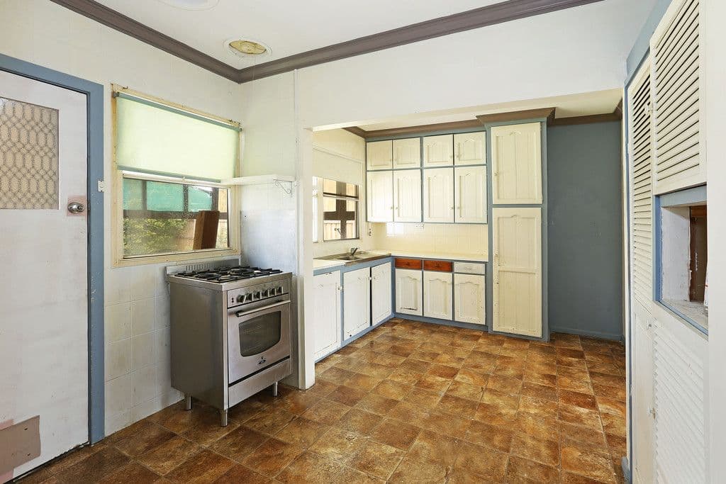 66 Ontario Avenue, Corio VIC 3214, Corio - Thumbnail 3