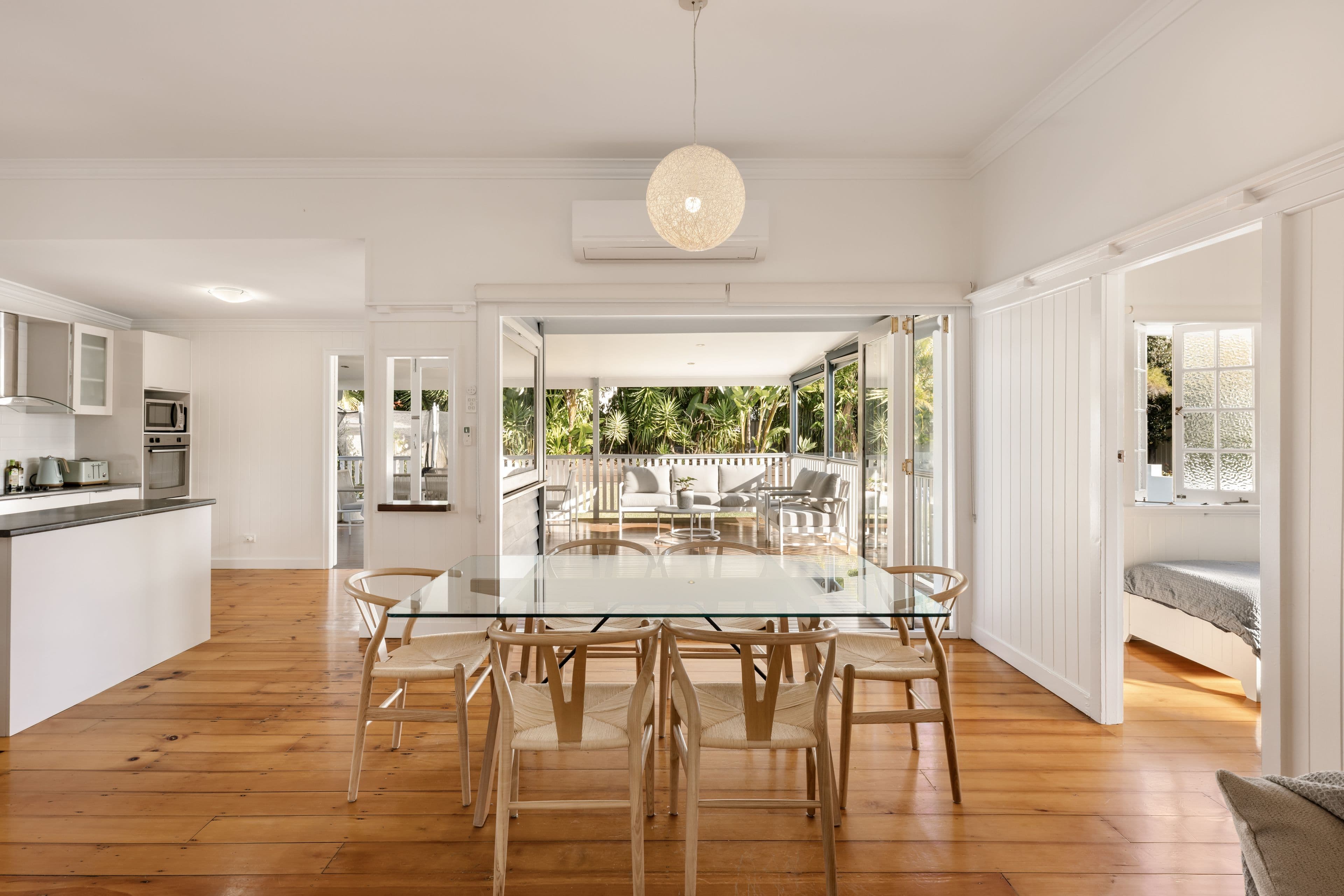 33 Macrossan Avenue, Norman Park QLD 4170, Norman Park - Thumbnail 7