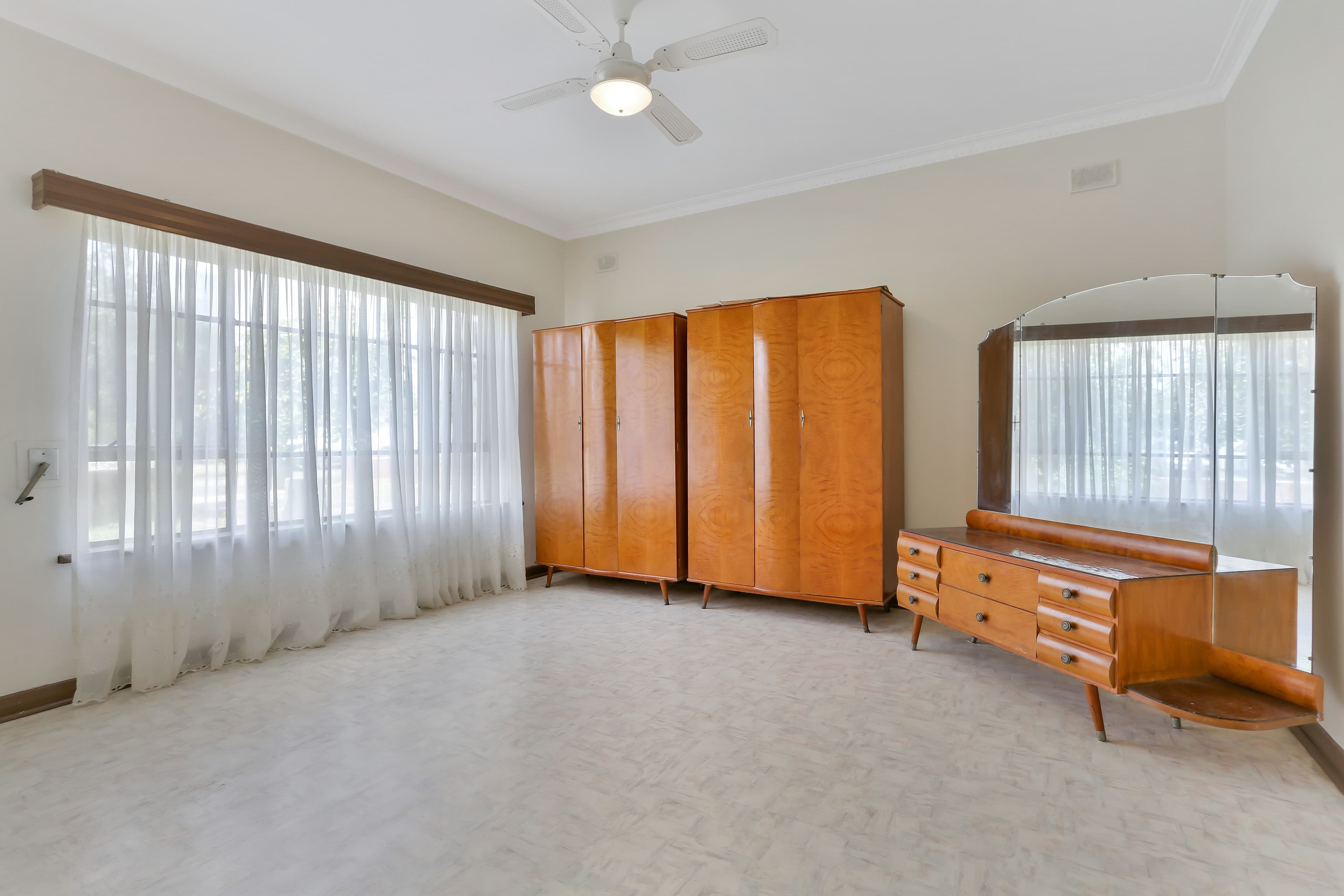 12 Elliott Street, Campbelltown SA 5074, Campbelltown - Thumbnail 6