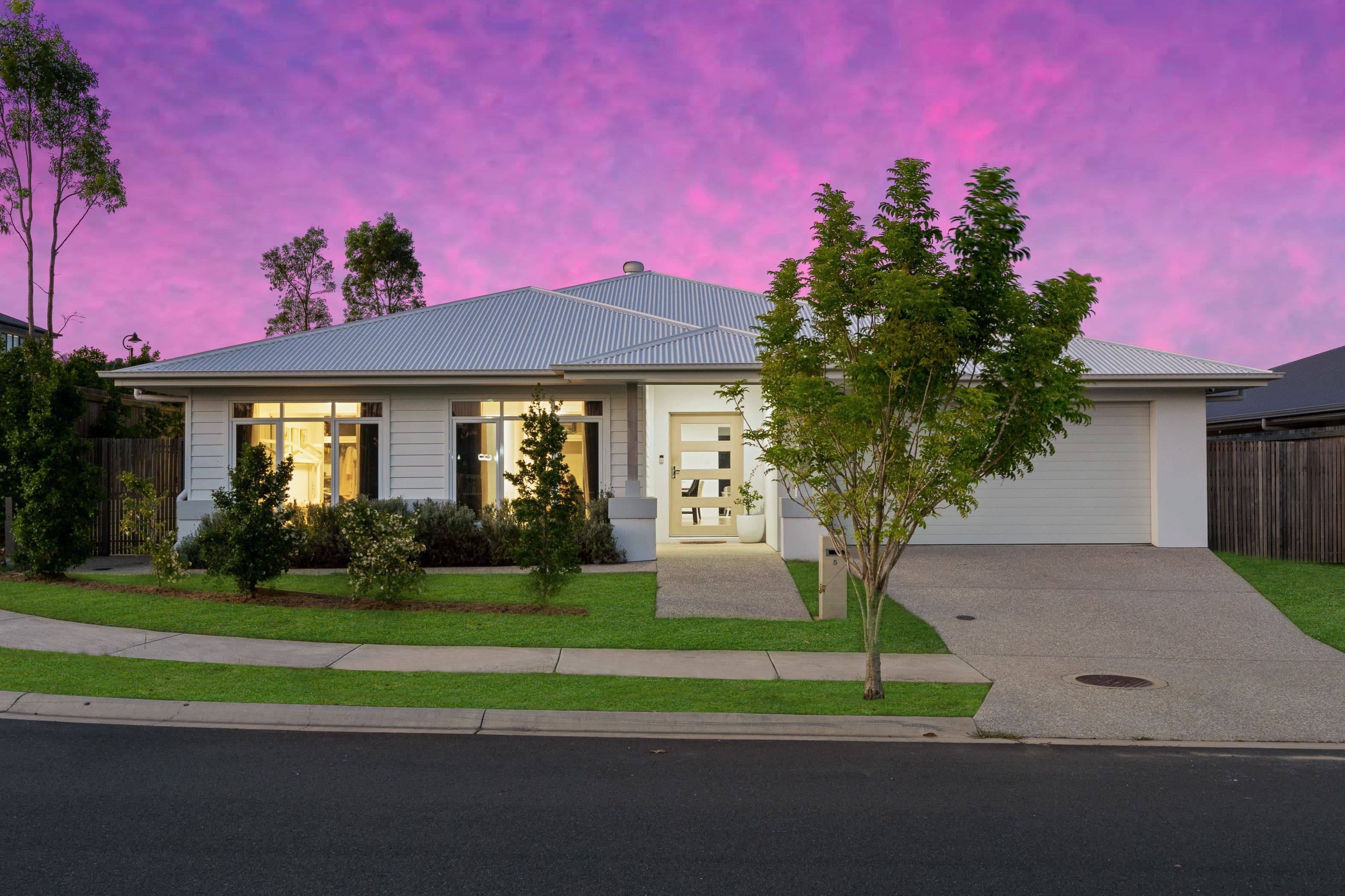 5 Jade Place, Greenbank QLD 4124, Greenbank - Image 1